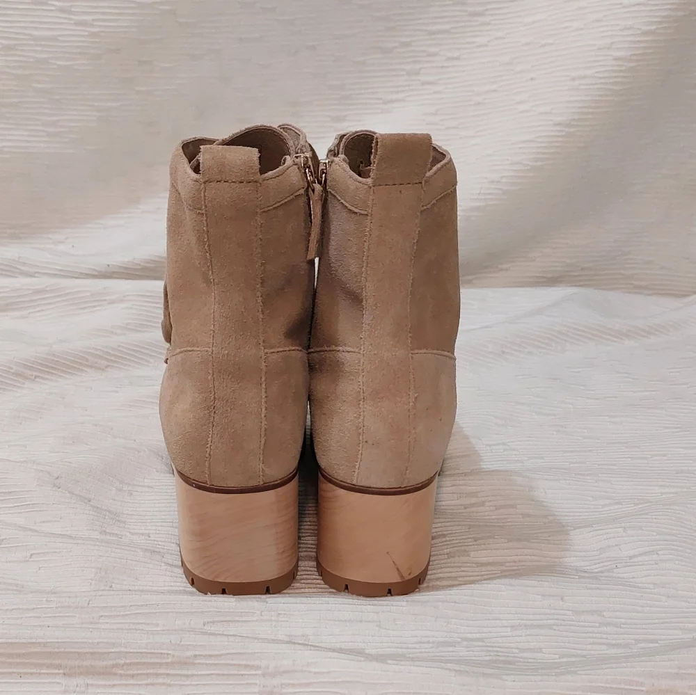 Kelsi Dagger suede look